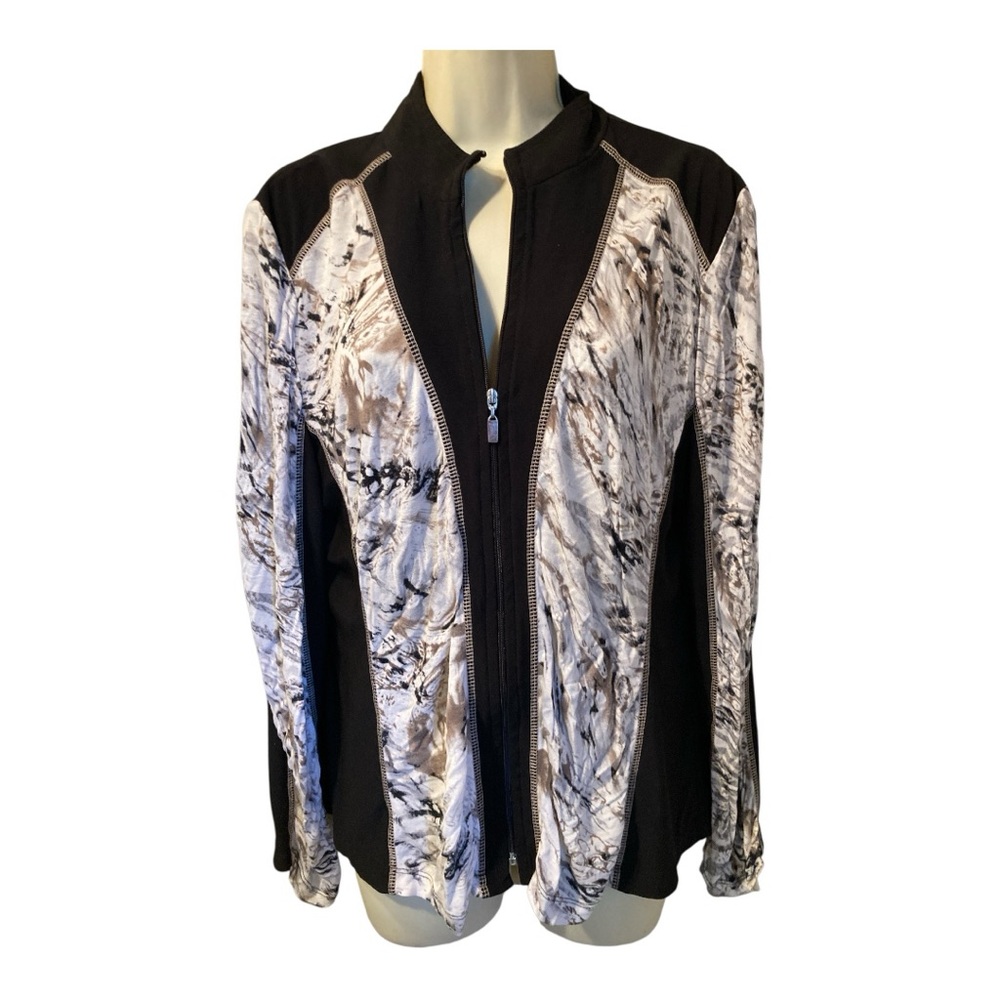 Women's Black and White Jacket